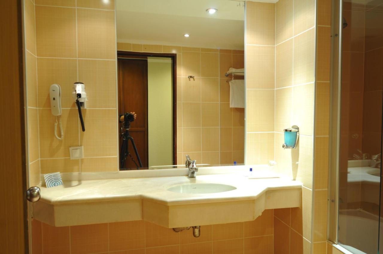 Adela Hotel İstanbul Dış mekan fotoğraf